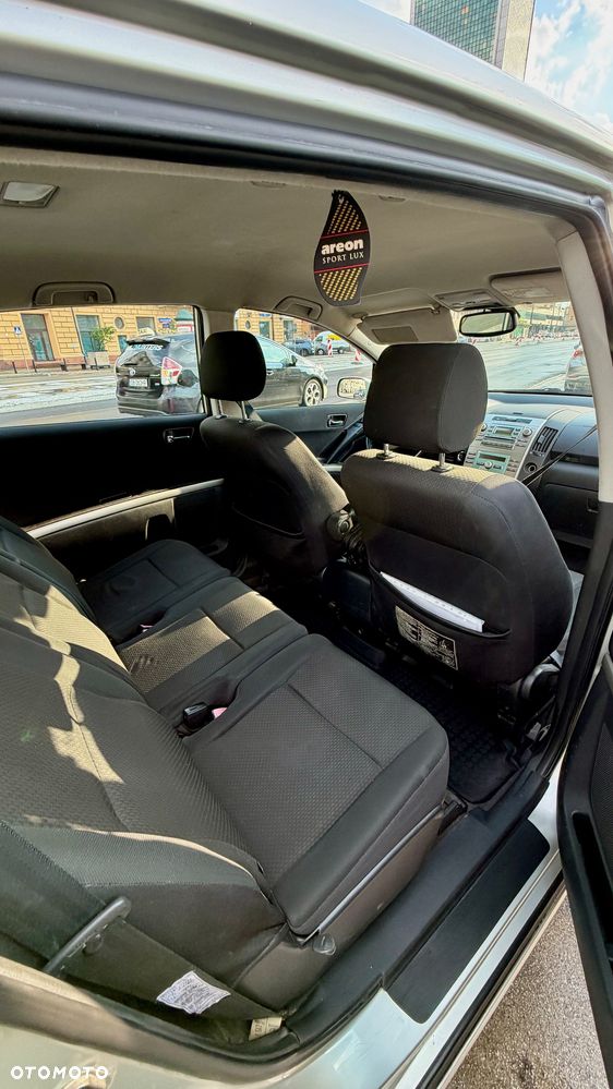 Toyota Corolla Verso 1.6 - 17