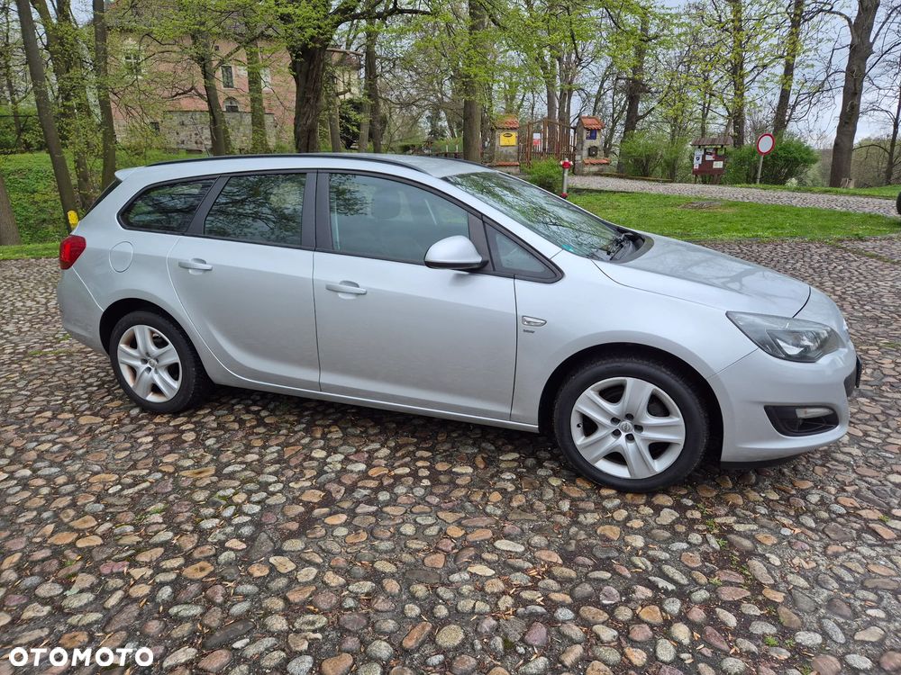 Opel Astra 1.4 Turbo ENERGY - 1