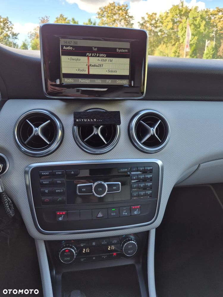 Mercedes-Benz Klasa A 200 (BlueEFFICIENCY) - 25