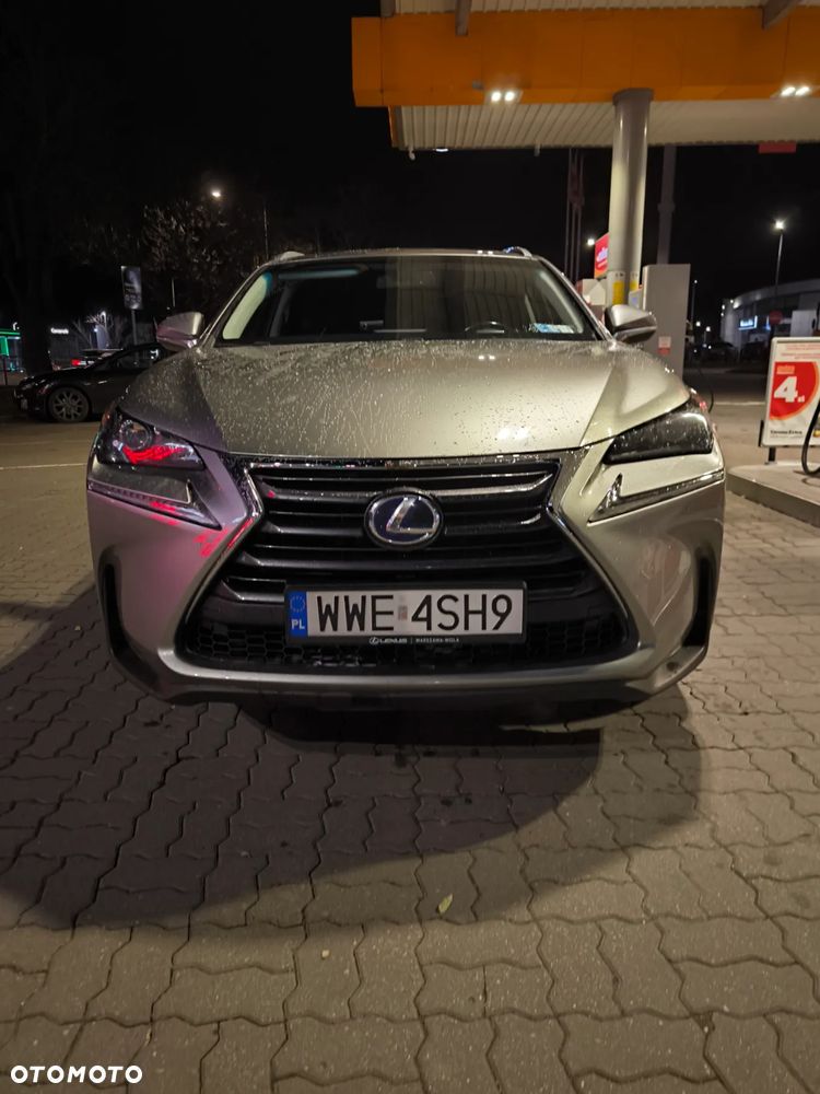 Lexus NX 300h Elite AWD - 2