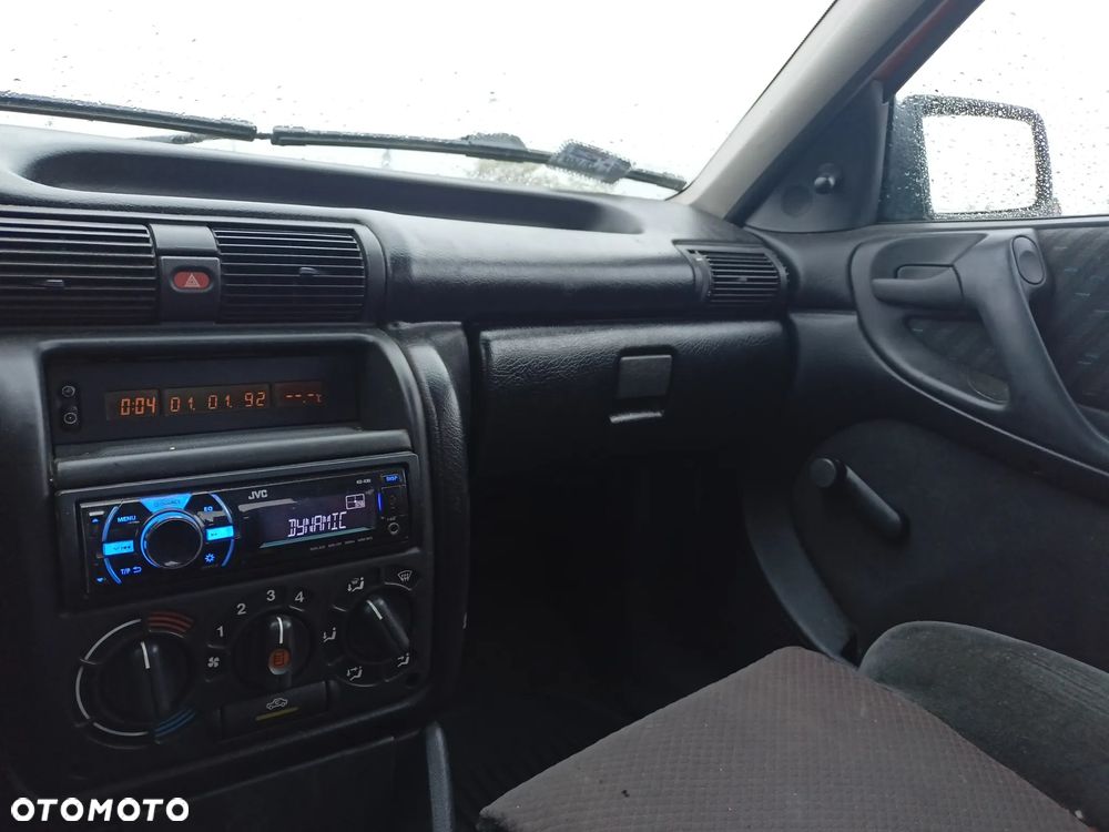Opel Astra - 10