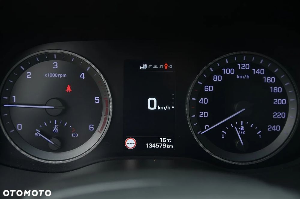 Hyundai Tucson 1.7 CRDI BlueDrive Comfort 2WD - 31