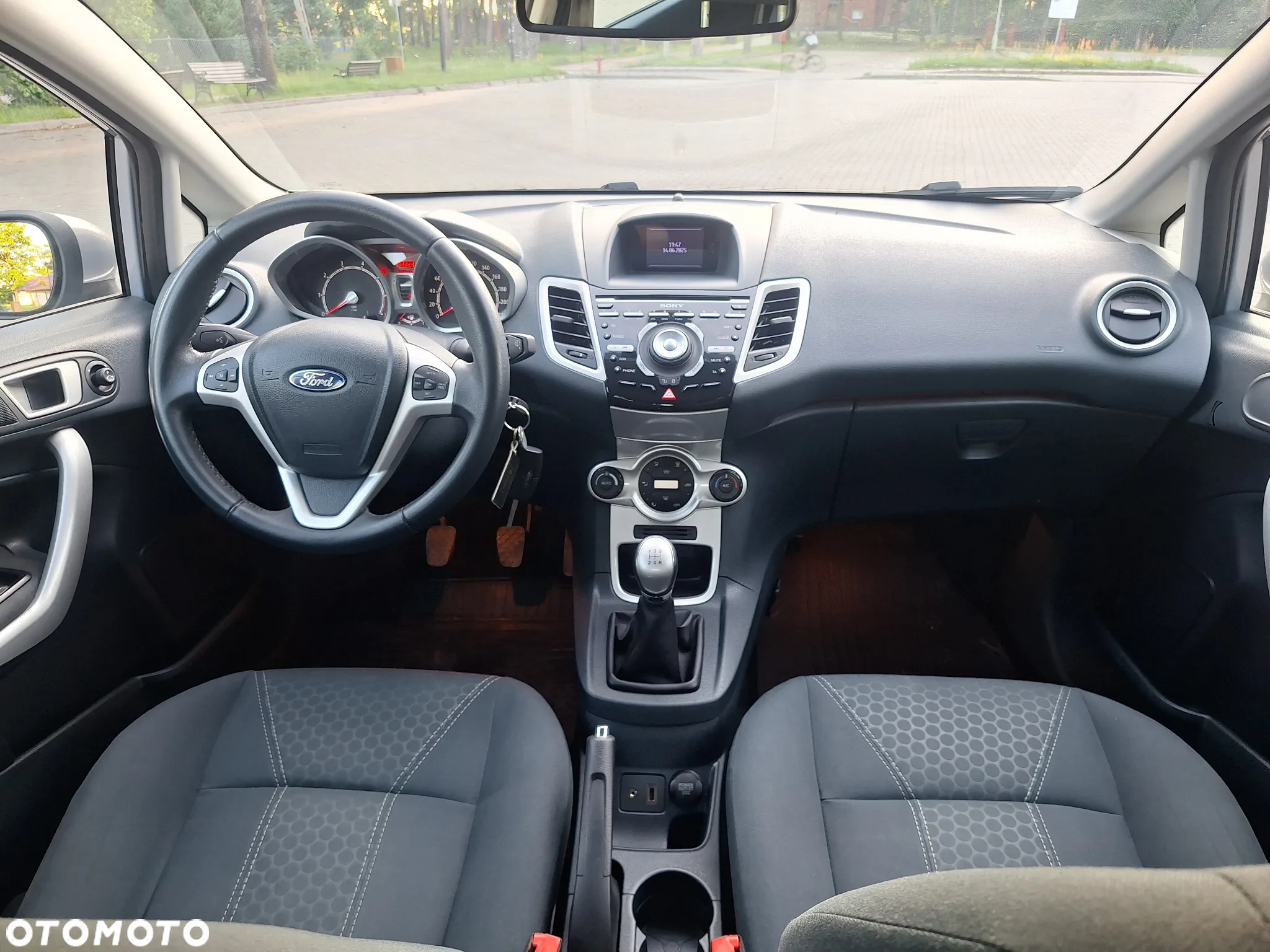 Ford Fiesta 1.6 Titanium - 7
