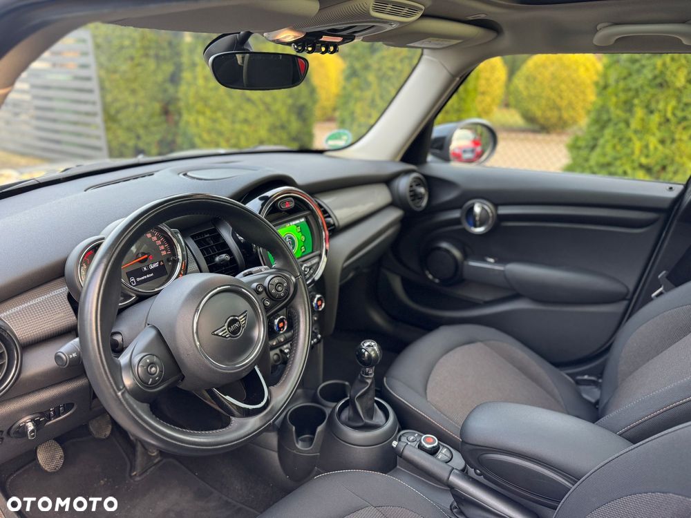 MINI Cooper Classic Trim - 15