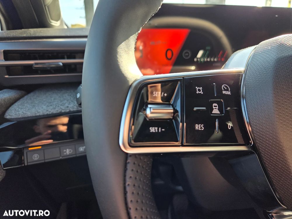 Renault Clio TCe 115 Techno - 19