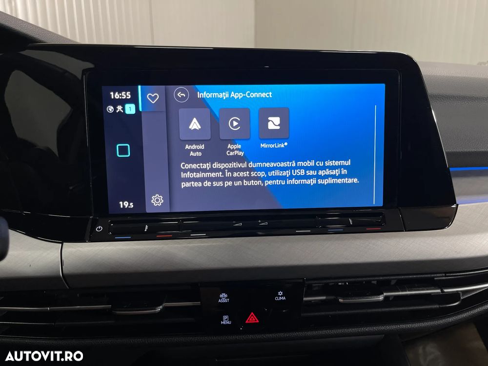 Volkswagen Golf 1.5 TSI ACT Life - 19
