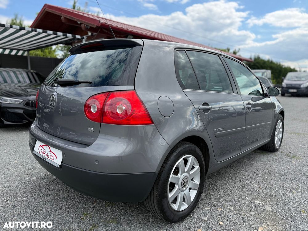 Volkswagen Golf 1.6 United - 19