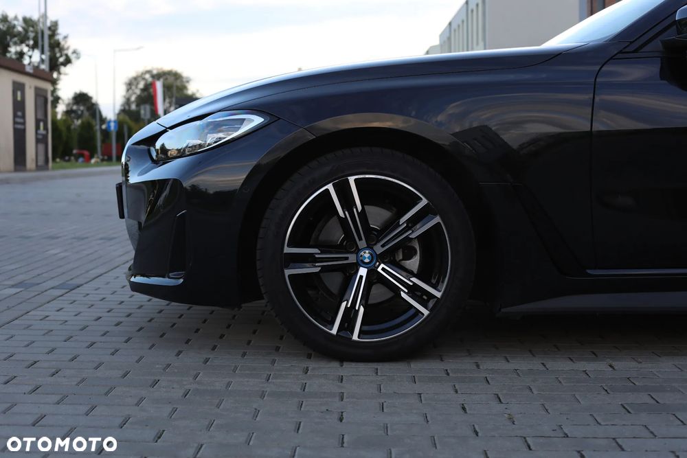 BMW Seria 4 420d xDrive mHEV - 16