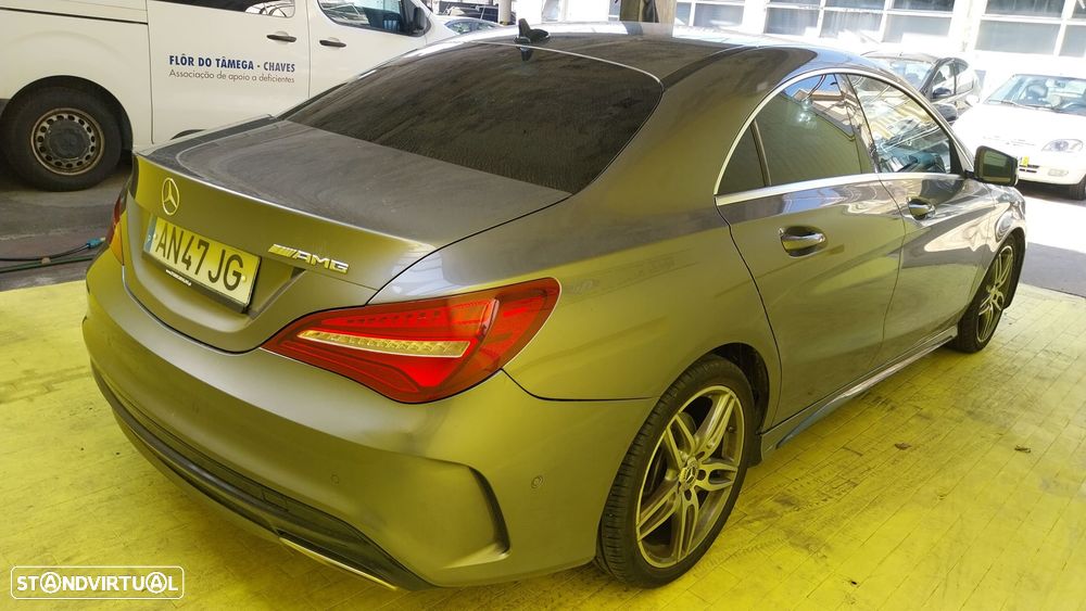 Mercedes-Benz CLA 180 d - 22