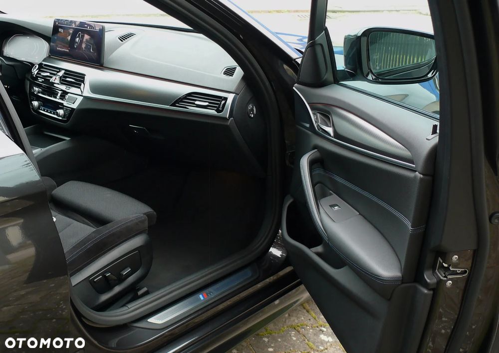 BMW Seria 5 520d M Sport sport - 8