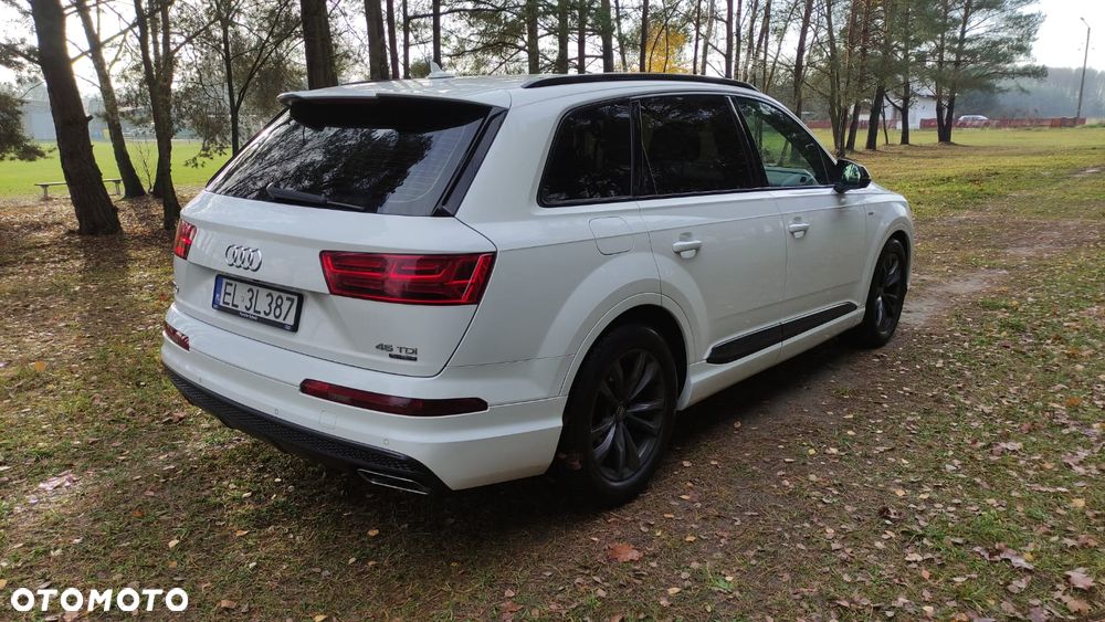 Audi Q7 - 3