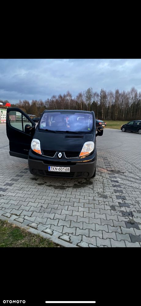 Renault Trafic - 2