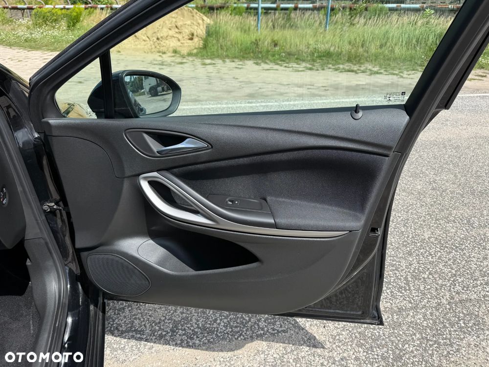 Opel Astra 1.2 Turbo Start/Stop Business Edition - 24