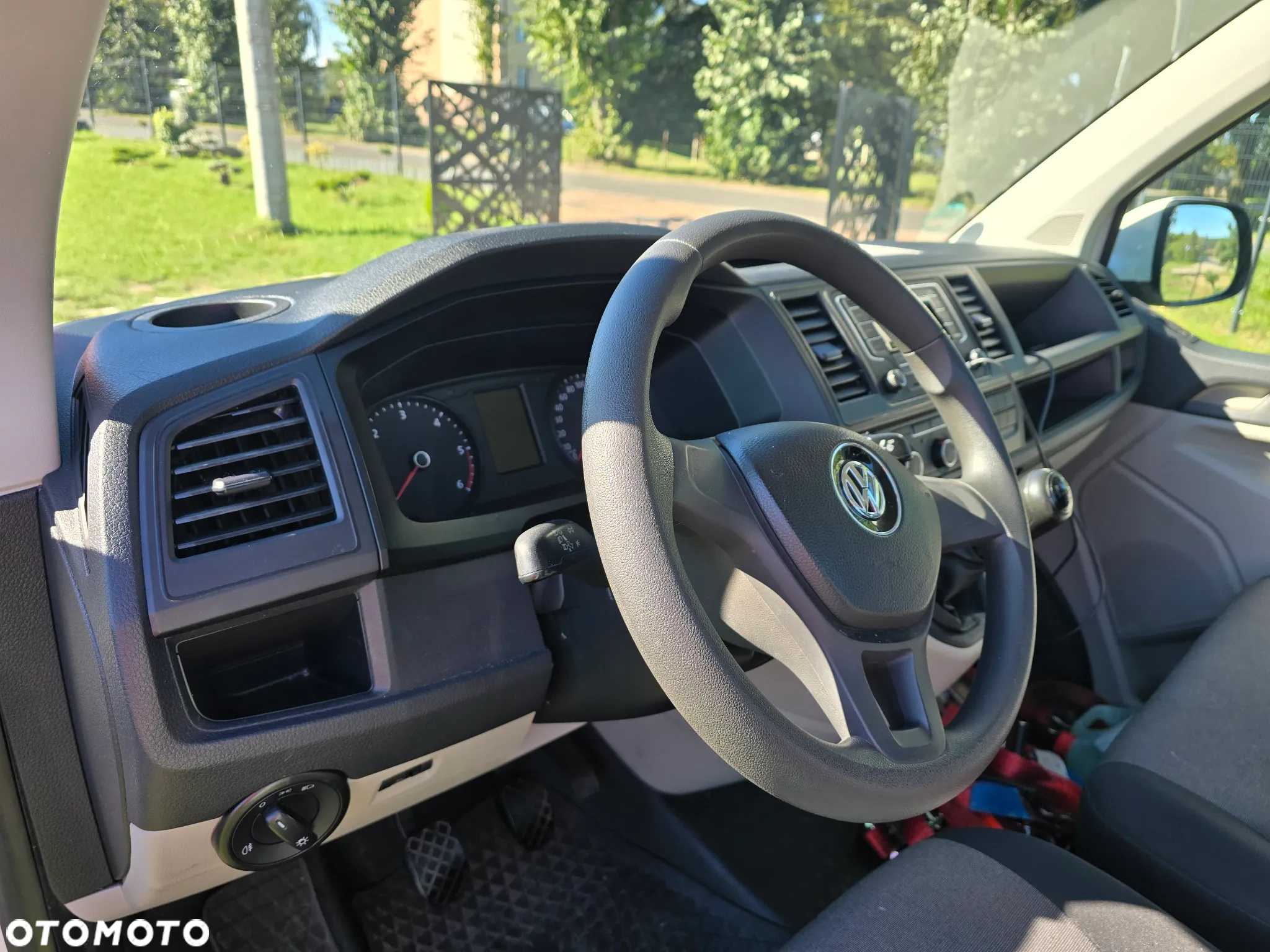 Volkswagen Transporter - 5