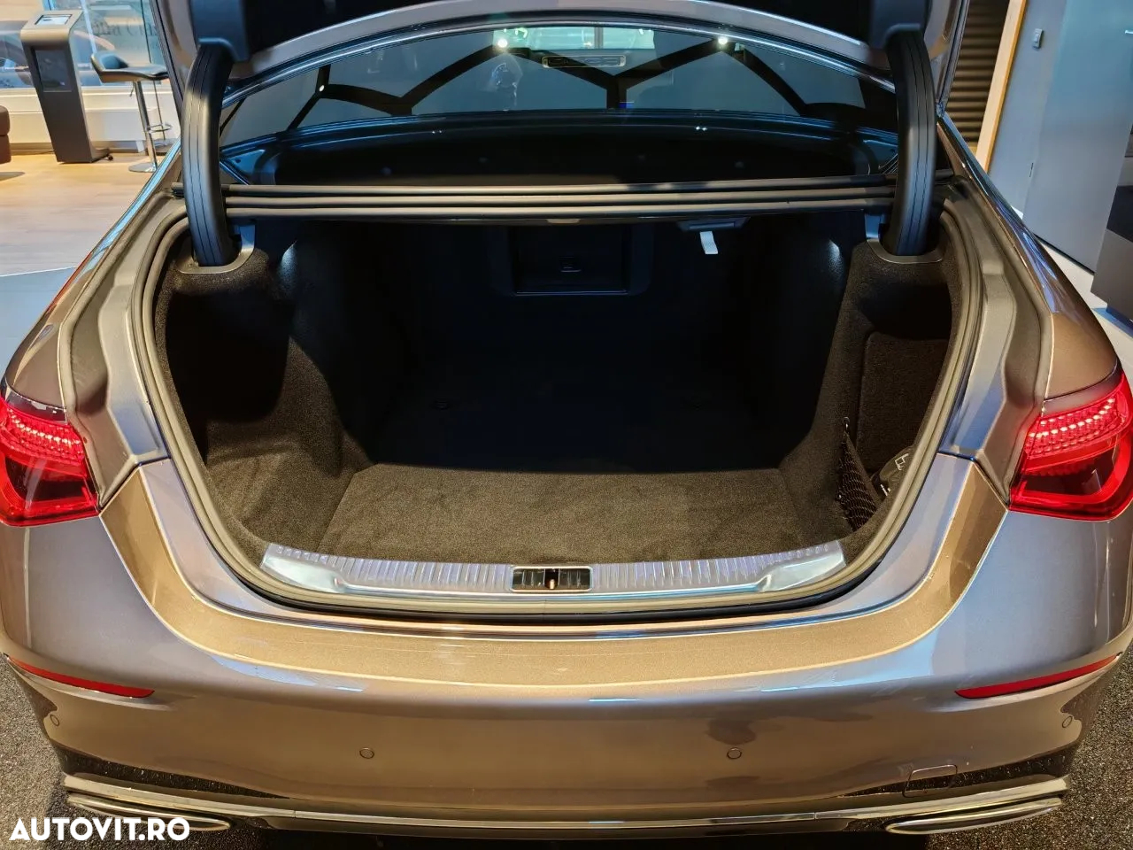 Mercedes-Benz S 450 4MATIC MHEV Aut. - 17