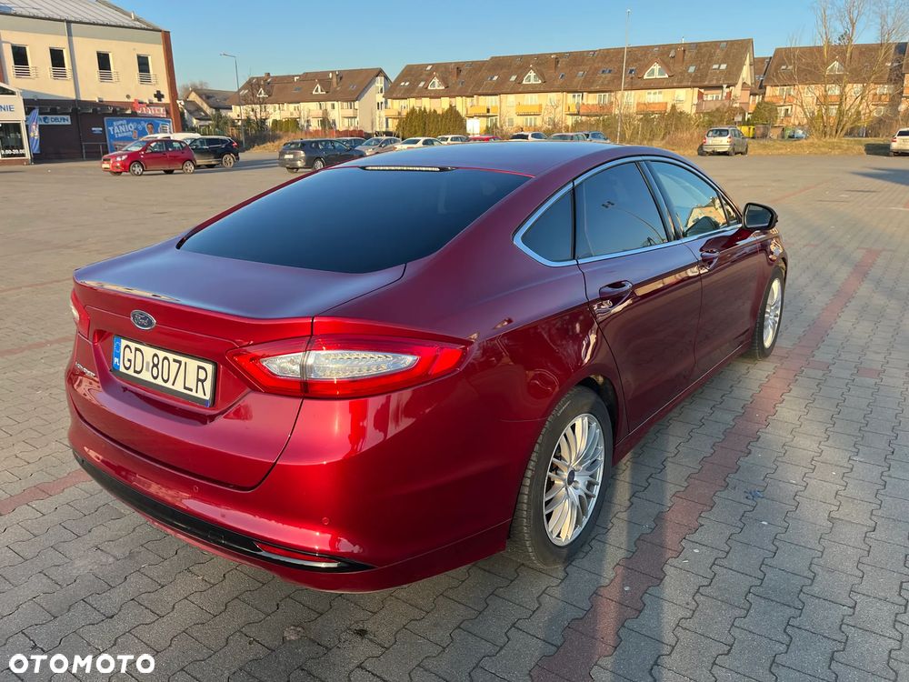 Ford Mondeo 2.0 Hybrid Titanium - 4