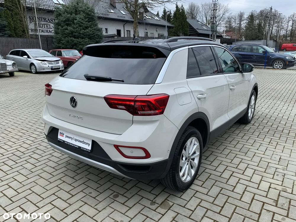 Volkswagen T-Roc 1.5 TSI Life DSG - 2