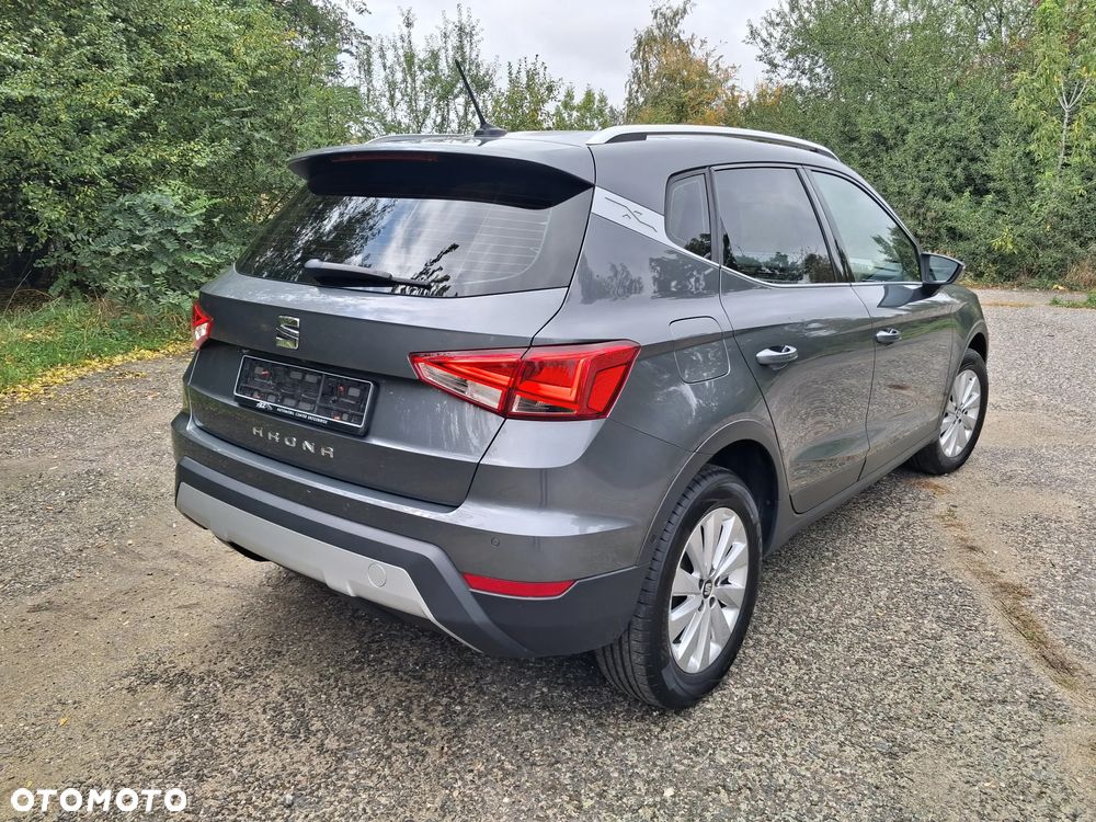 Seat Arona - 12
