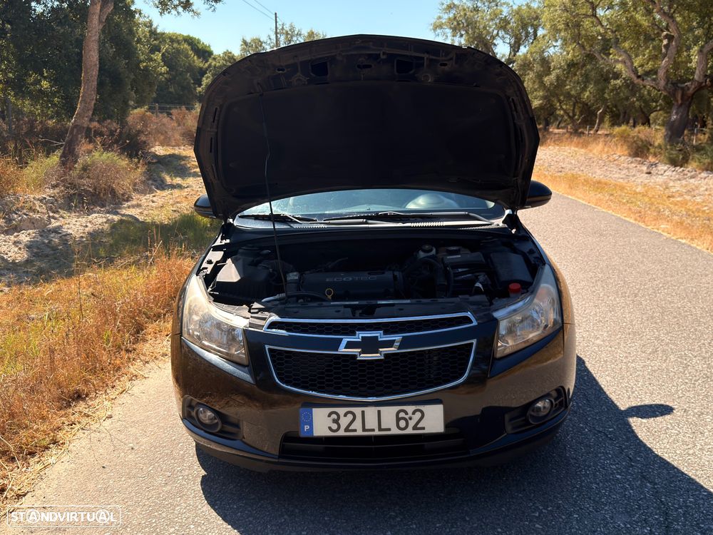Chevrolet Cruze 1.6 LS - 16