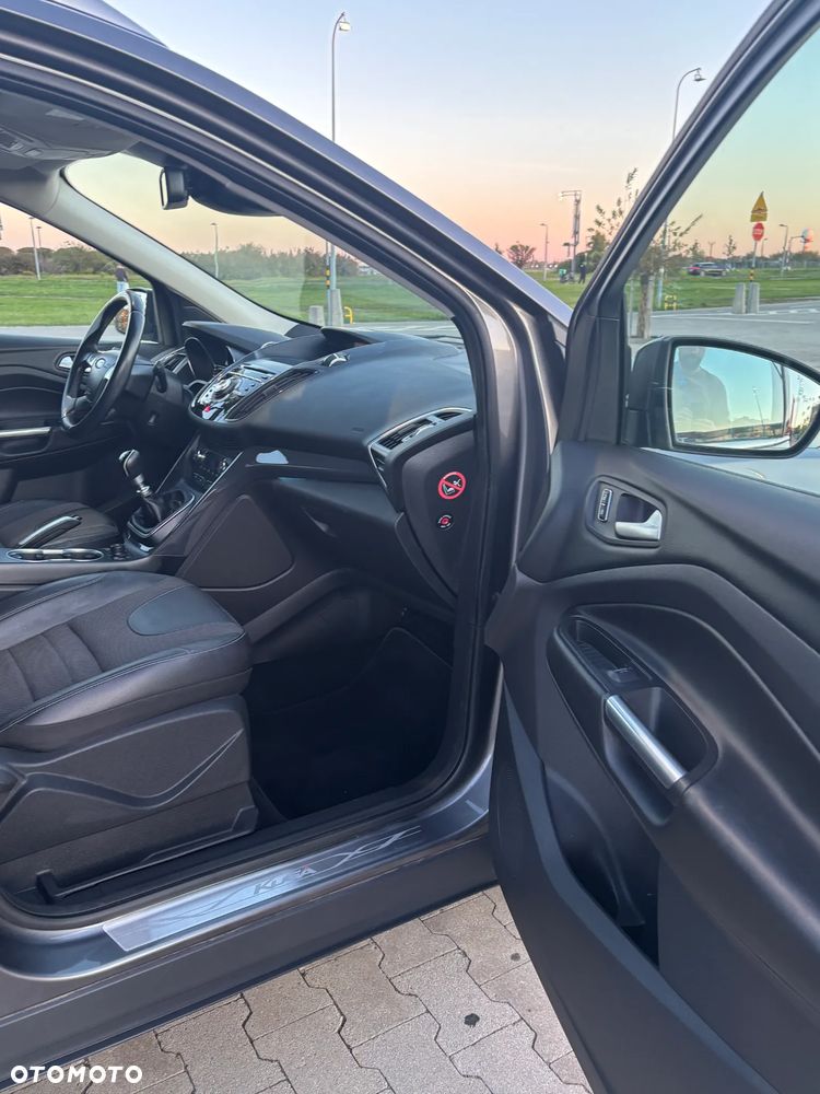 Ford Kuga 2.0 TDCi 4WD Titanium Plus - 13