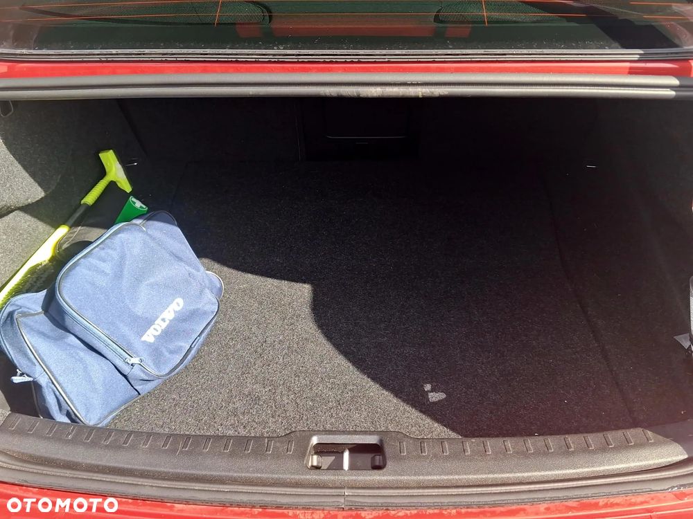 Volvo S60 T4 R-Design First Edition - 25