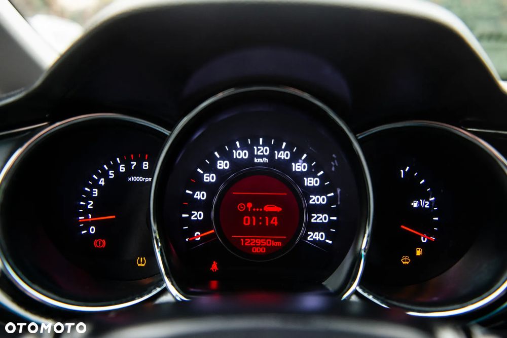 Kia Ceed 1.6 GDI ISG Vision - 21
