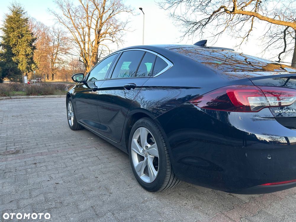 Opel Insignia 1.5 T Innovation S&S - 2