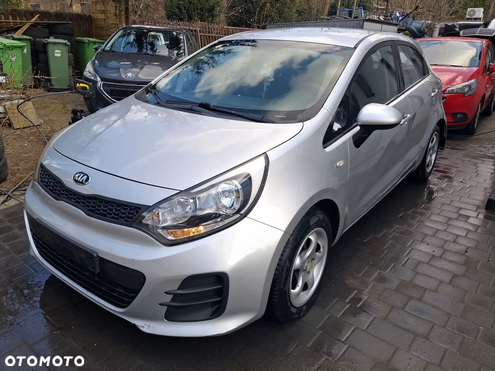 Kia Rio - 2