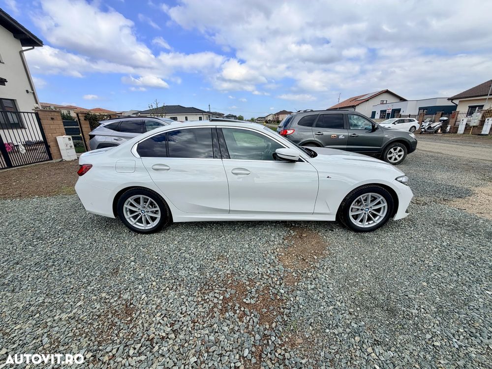 BMW Seria 3 330i xDrive Aut. - 10