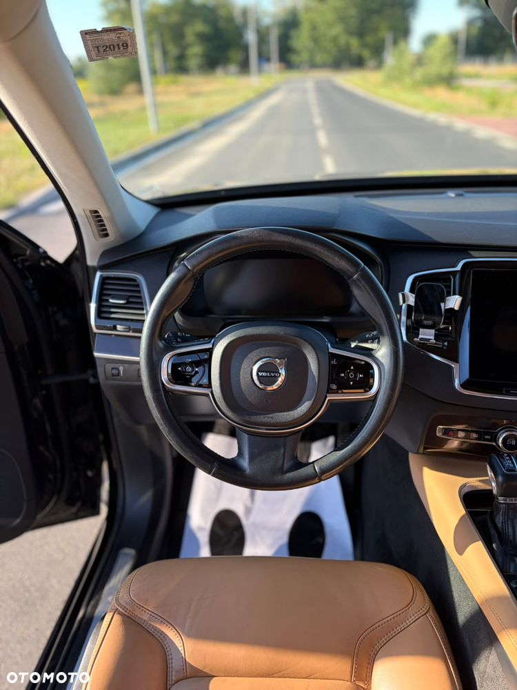 Volvo XC 90 D5 AWD Inscription 7os - 17