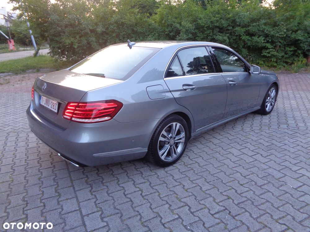 Mercedes-Benz Klasa E 200 CDI Elegance - 4