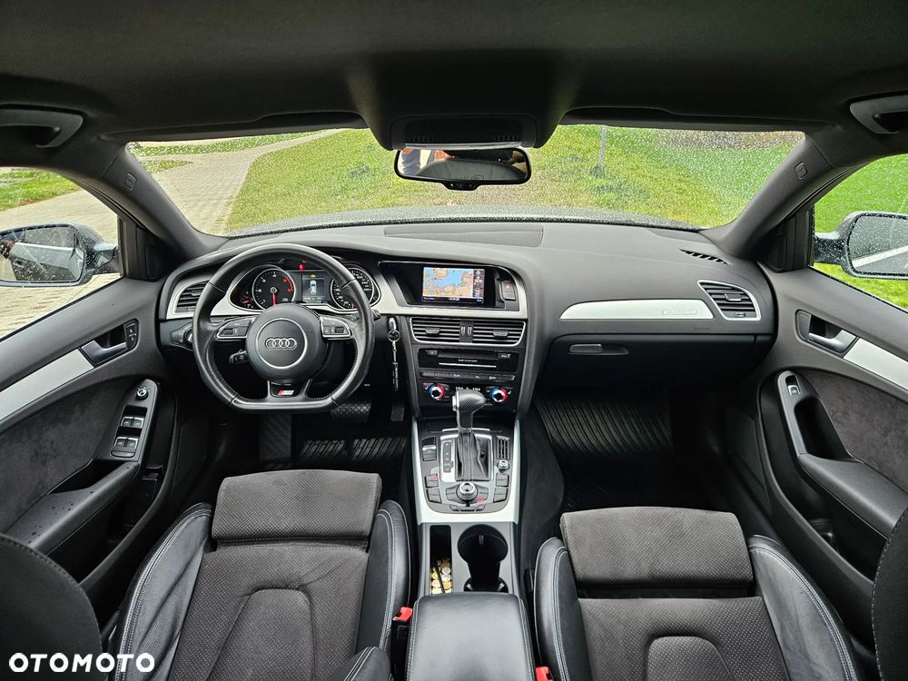 Audi A4 Avant - 25