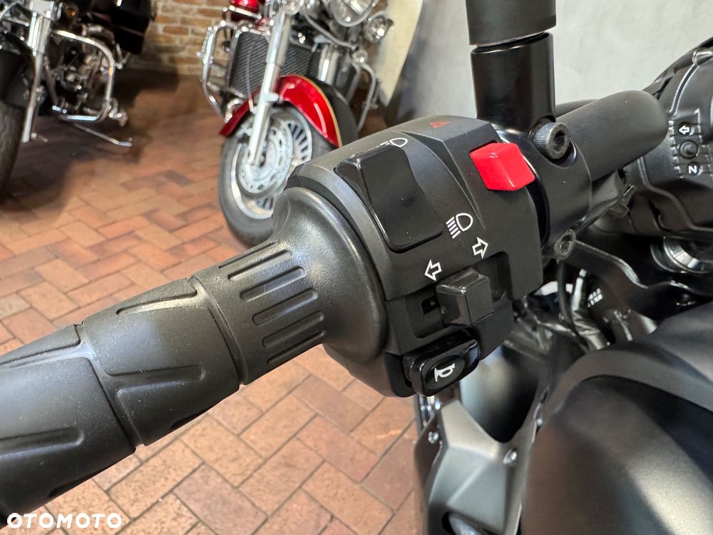 Kawasaki Vulcan - 24