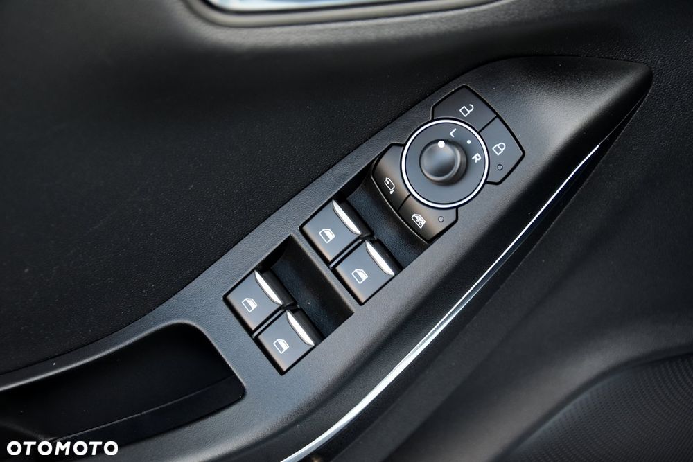 Ford Puma 1.0 EcoBoost Hybrid TITANIUM X - 24