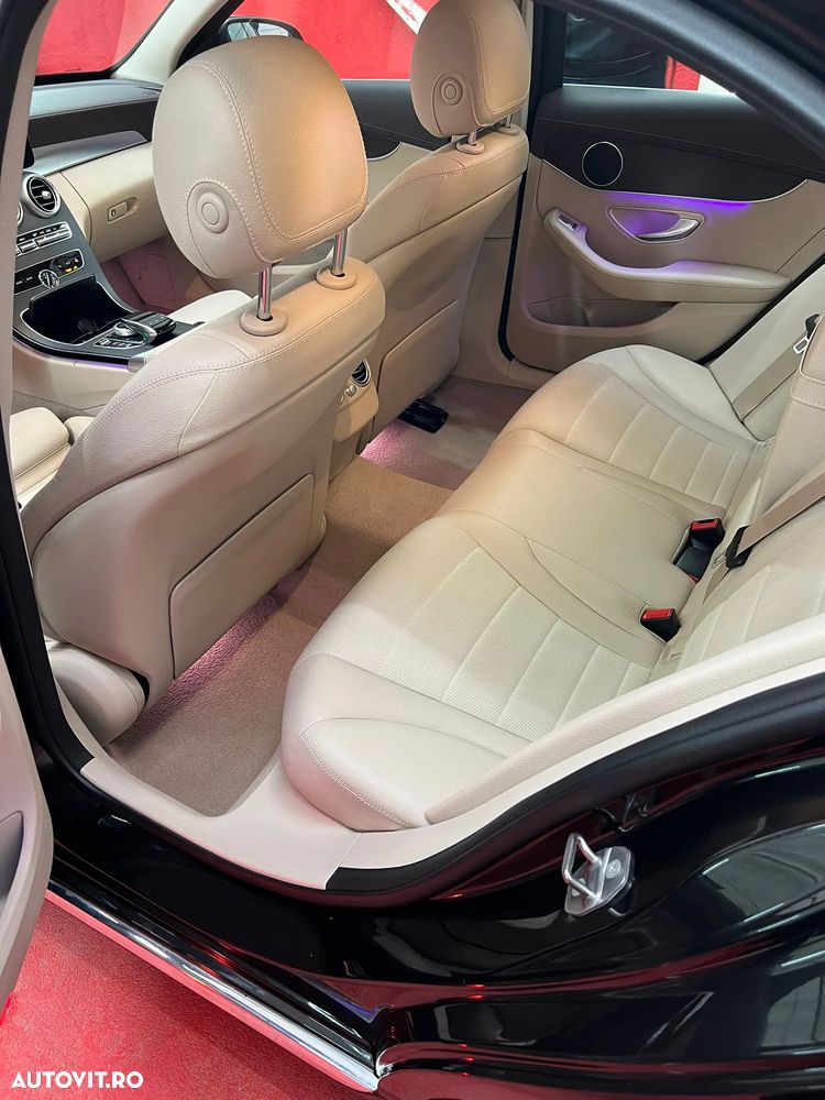 Mercedes-Benz C 220 d 9G-TRONIC AMG Line - 11