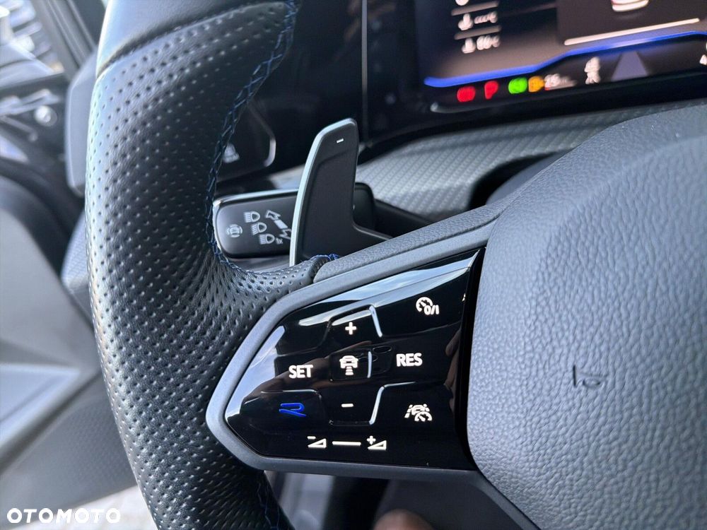 Volkswagen Golf Variant 2.0 TSI 4Motion R DSG - 20