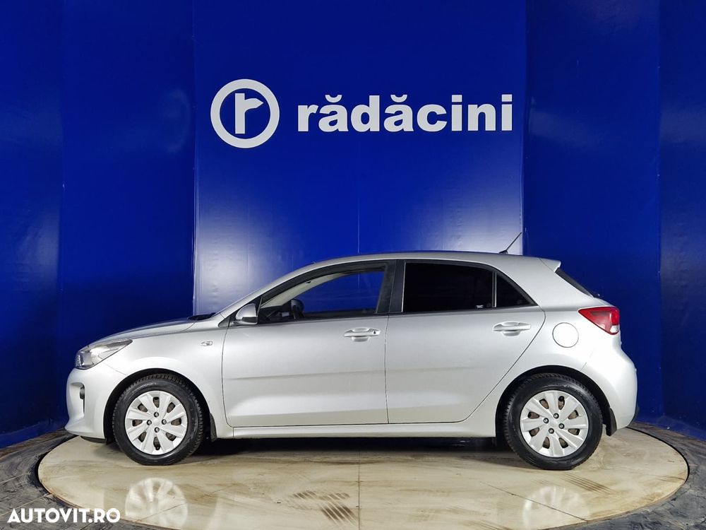 Kia Rio - 5