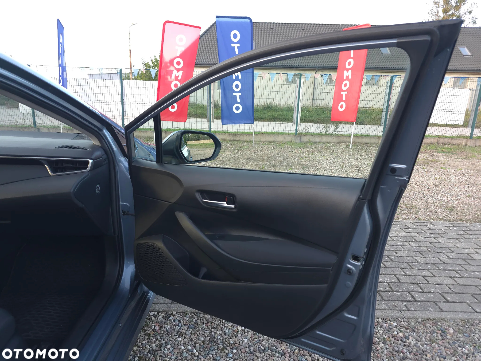 Toyota Corolla 1.6 Active - 14
