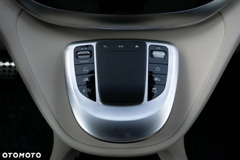 Mercedes-Benz Klasa V 300 d 4-Matic 9G-Tronic Avantgarde (d³ugi) - 21