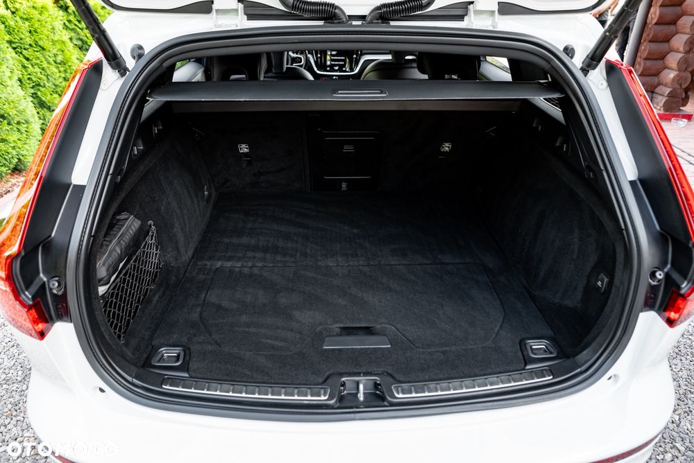 Volvo V60 B4 D Geartronic RDesign - 20