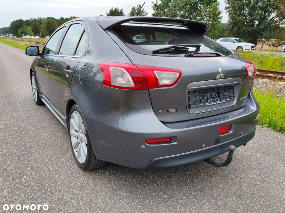 Mitsubishi Lancer 1.8 Instyle NAVI - 9