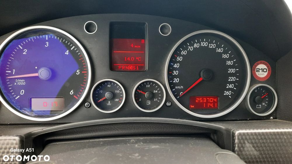 Volkswagen Touareg - 8
