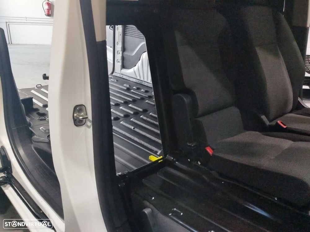 Toyota Proace Outro - 17