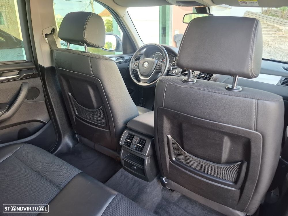 BMW X3 18 d sDrive Auto - 40