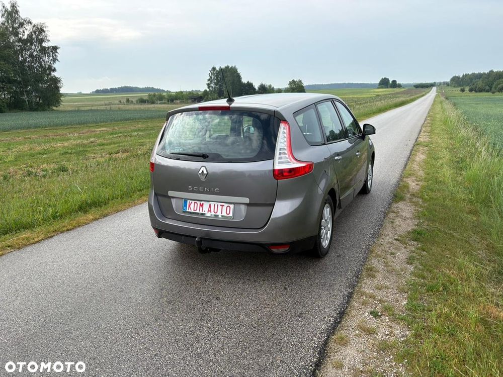 Renault Grand Scenic Gr 1.9 dCi Bose Edition - 9