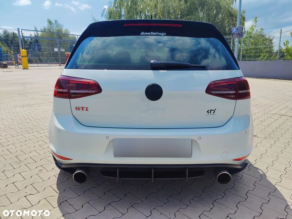 Volkswagen Golf VII 2.0 TSI BMT GTI DSG - 2