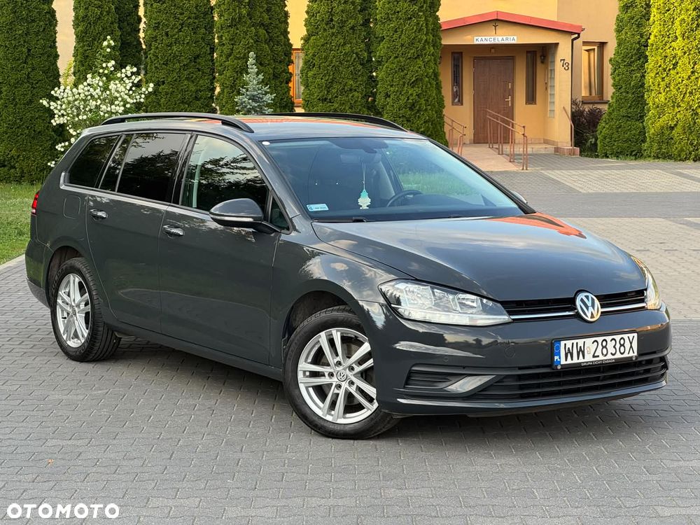 Volkswagen Golf 1.0 TSI BMT Trendline - 6