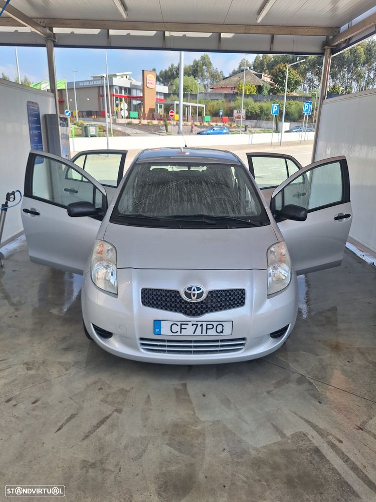 Toyota Yaris - 9