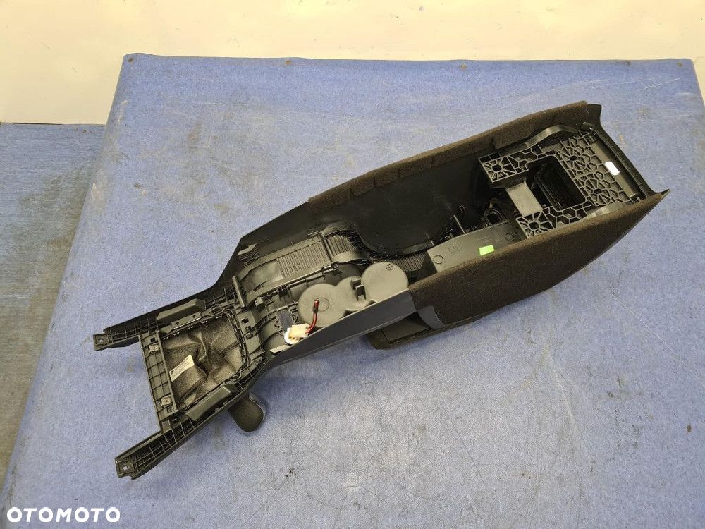 SKODA OCTAVIA II LIFT PODŁOKIETNIK - 12