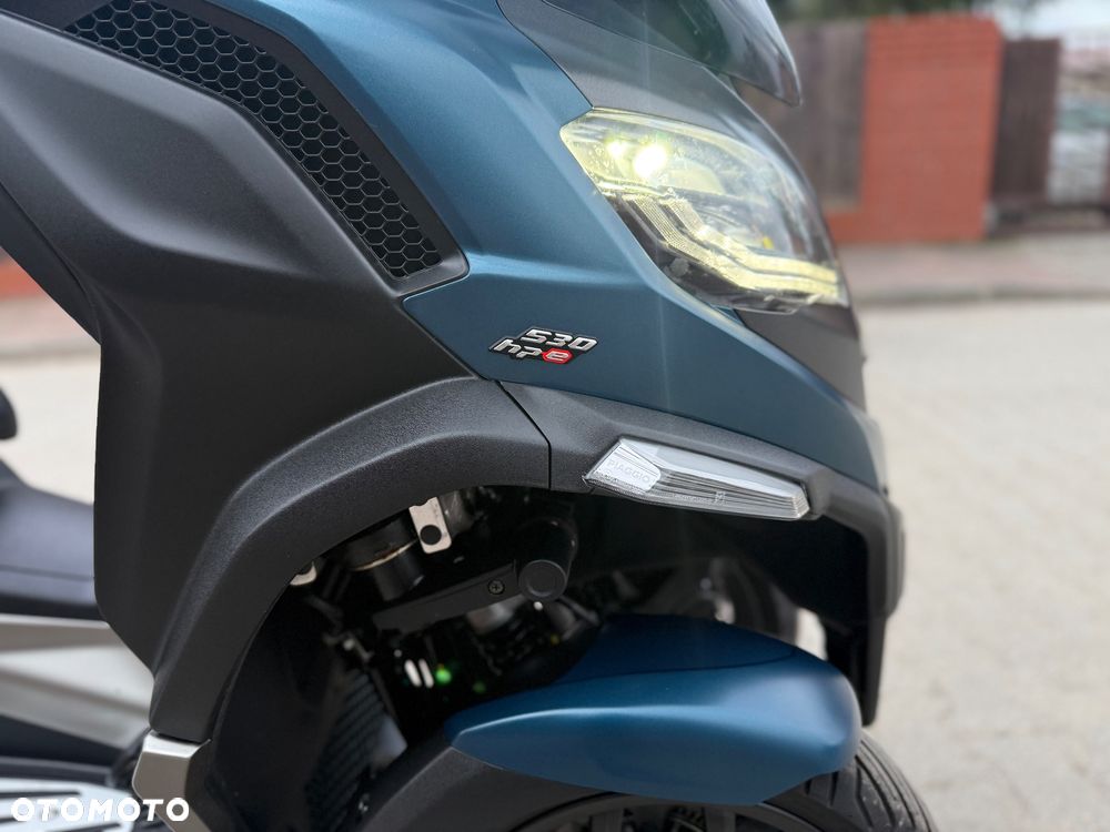 Piaggio MP-3 - 6